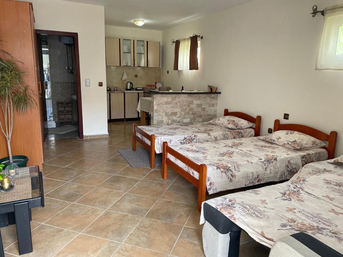 Apartments Monte Casa บาร์ ภายนอก รูปภาพ